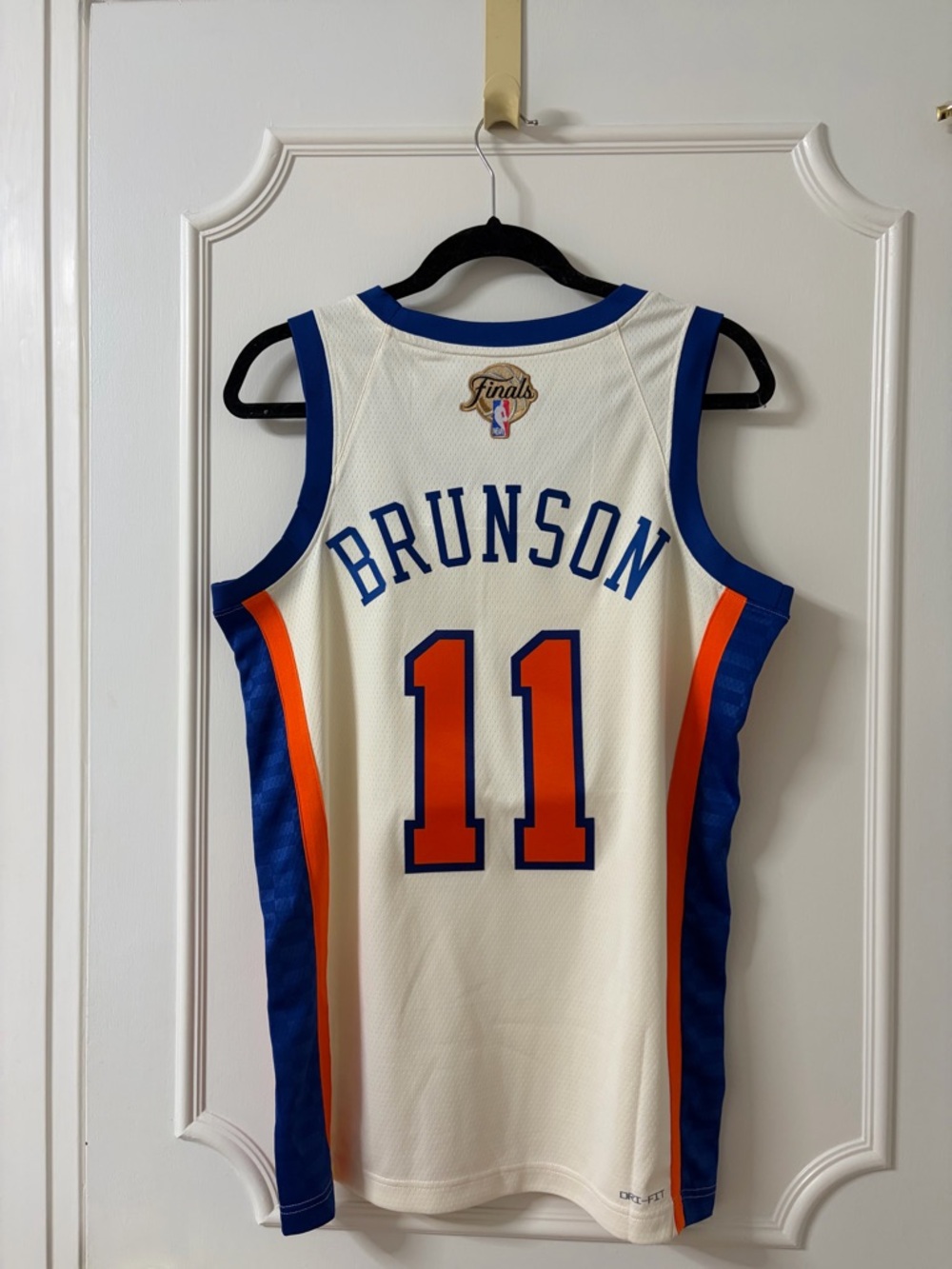 New York Knicks Jalen Brunson NBA White Swingman Jersey with Finals Patch